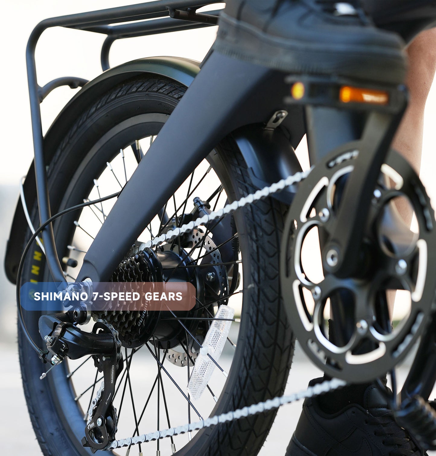 WOWCAT Folding E-Bike for Commuting and Leisurely Rides